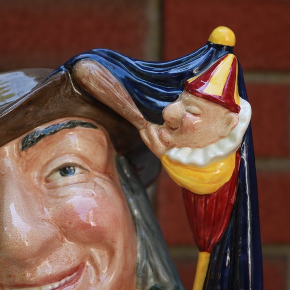 Royal Doulton Large Toby Character Jug - Picture 2 of 10